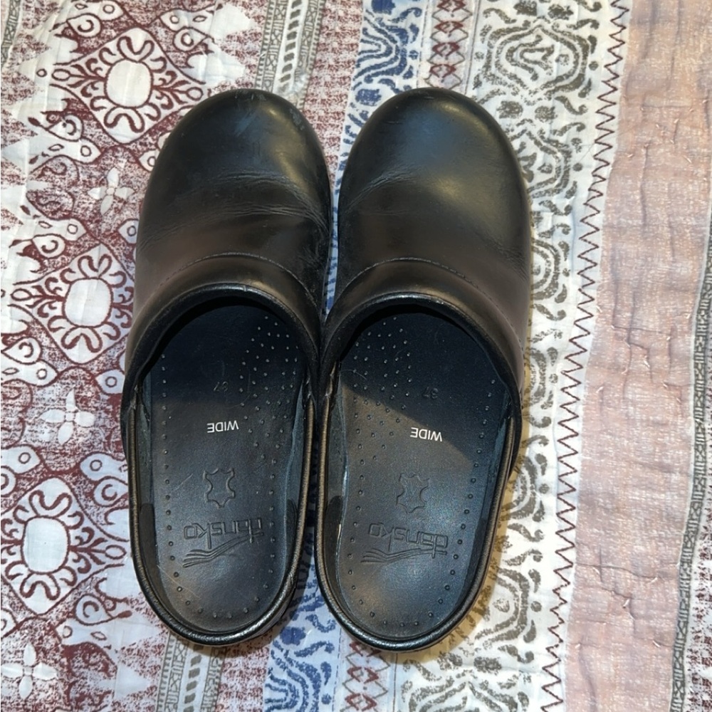Dansko clogs!